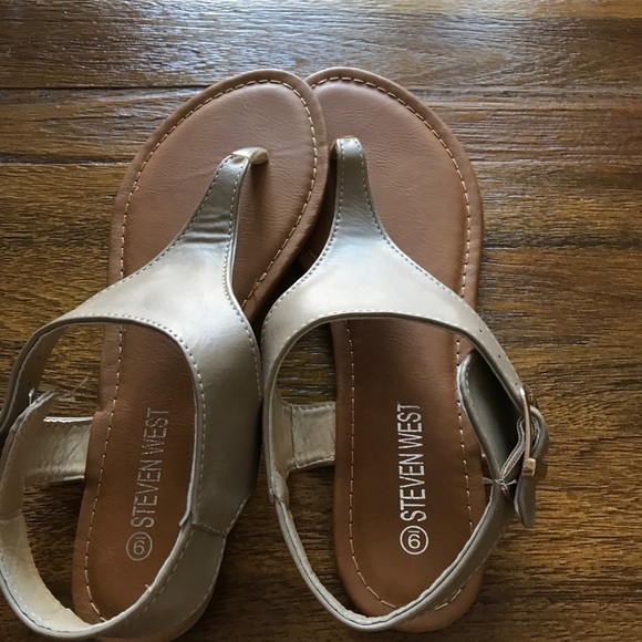 Vegan Leather Sandals NEW - Picture 4 of 5
